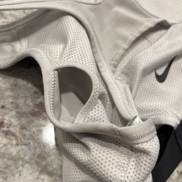 🌟 Nike sports bra - Picture 4 of 5